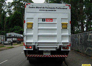 Plataforma Elevatória Hidráulica fabricada pela HIDRAUCAM