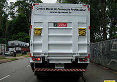 Plataforma Elevatória Hidráulica fabricada pela HIDRAUCAM