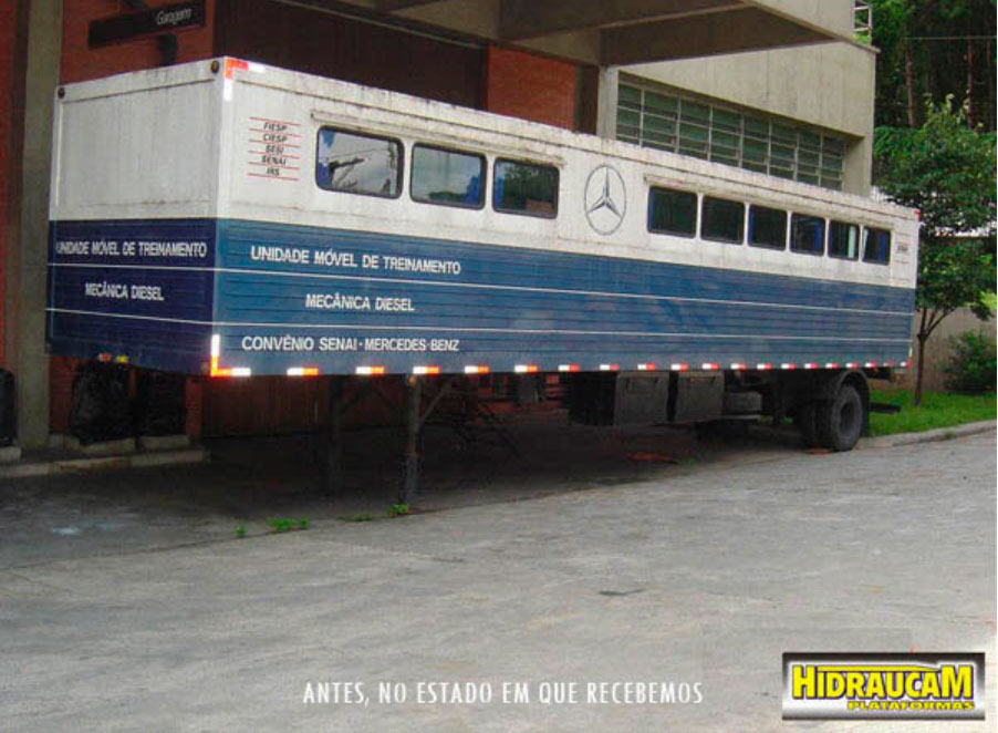 Plataforma Elevatória Hidráulica fabricada pela HIDRAUCAM