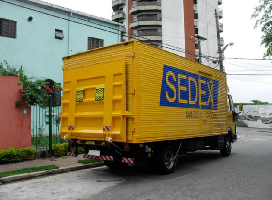 Plataforma Elevatória Hidráulica fabricada pela HIDRAUCAM