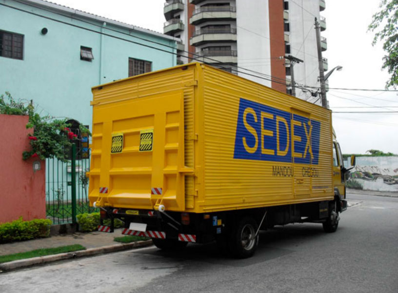 Plataforma Elevatória Hidráulica fabricada pela HIDRAUCAM