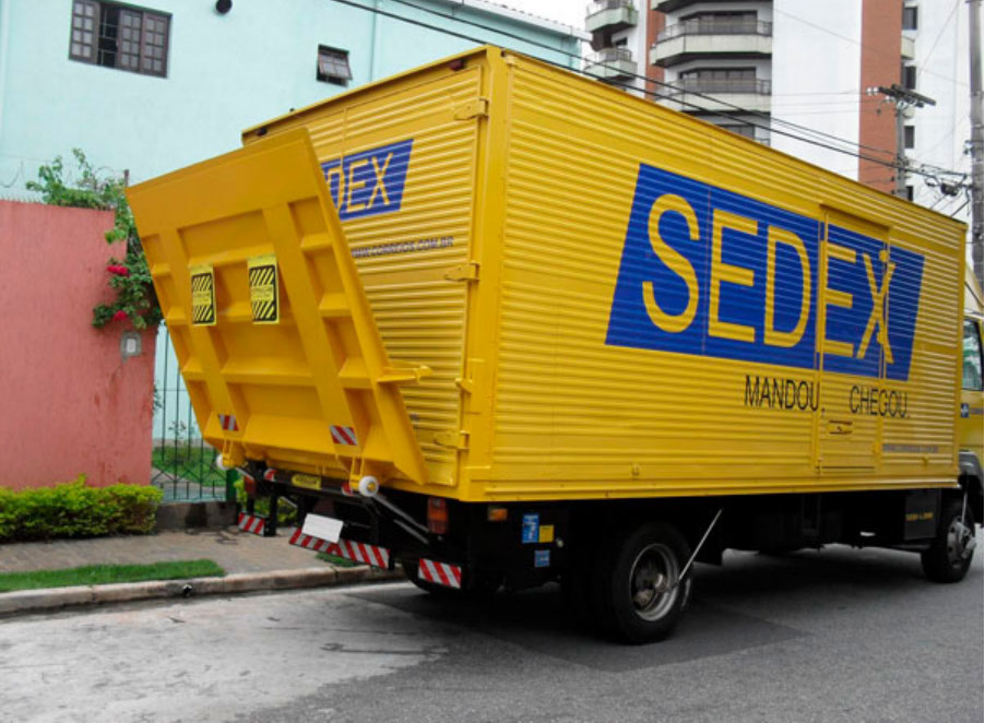 Plataforma Elevatória Hidráulica fabricada pela HIDRAUCAM