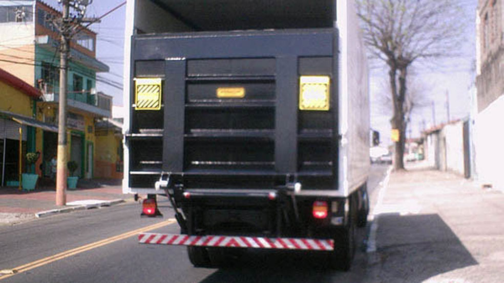 Plataforma Hidráulica Elevatória fabricada pela HIDRAUCAM