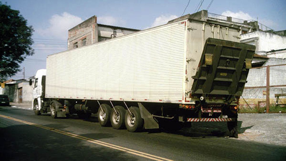 Plataforma Hidráulica Elevatória fabricada pela HIDRAUCAM