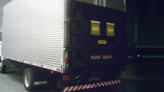 Plataforma Hidráulica Elevatória fabricada pela HIDRAUCAM