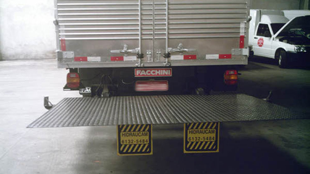 Plataforma Hidráulica Elevatória fabricada pela HIDRAUCAM